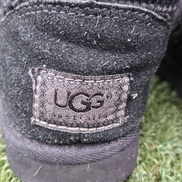 UGG Australia Classic Cardy Knit Boot Womens Size 8 Wool Black Buttons Fold Over - Picture 5 of 14